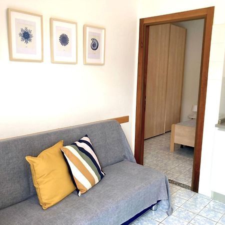 Bilocali Casa De Lazzari - Piazza Brescia - Adria Holiday Jesolo - Family Apartments المظهر الخارجي الصورة