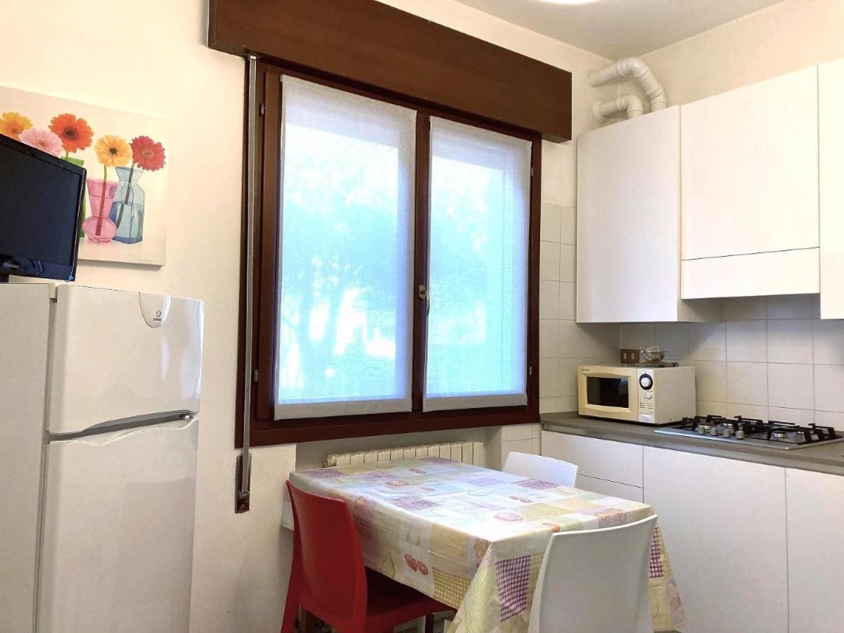 Bilocali Casa De Lazzari - Piazza Brescia - Adria Holiday Jesolo - Family Apartments المظهر الخارجي الصورة